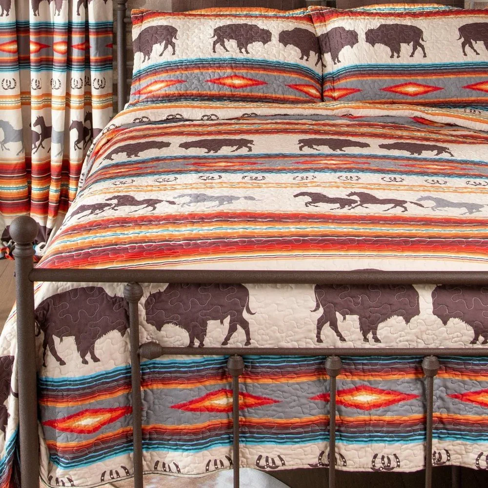 BRAND NEW IN PACKAGE ! Western Buffalo Horse Quilt with 2 pillow shams